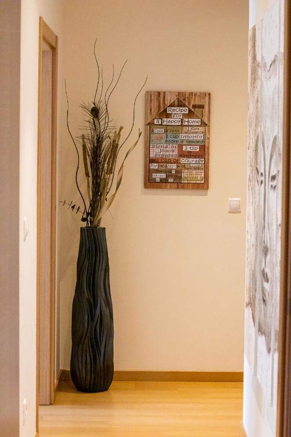 Lovely Apartment Near Airport And Nations Park, With Garage Лориш Екстер'єр фото