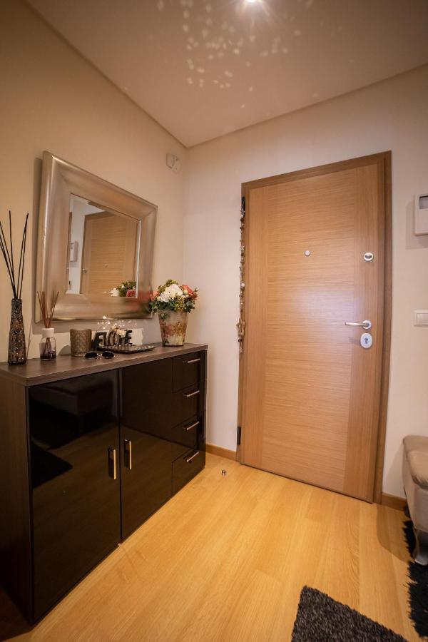 Lovely Apartment Near Airport And Nations Park, With Garage Лориш Екстер'єр фото