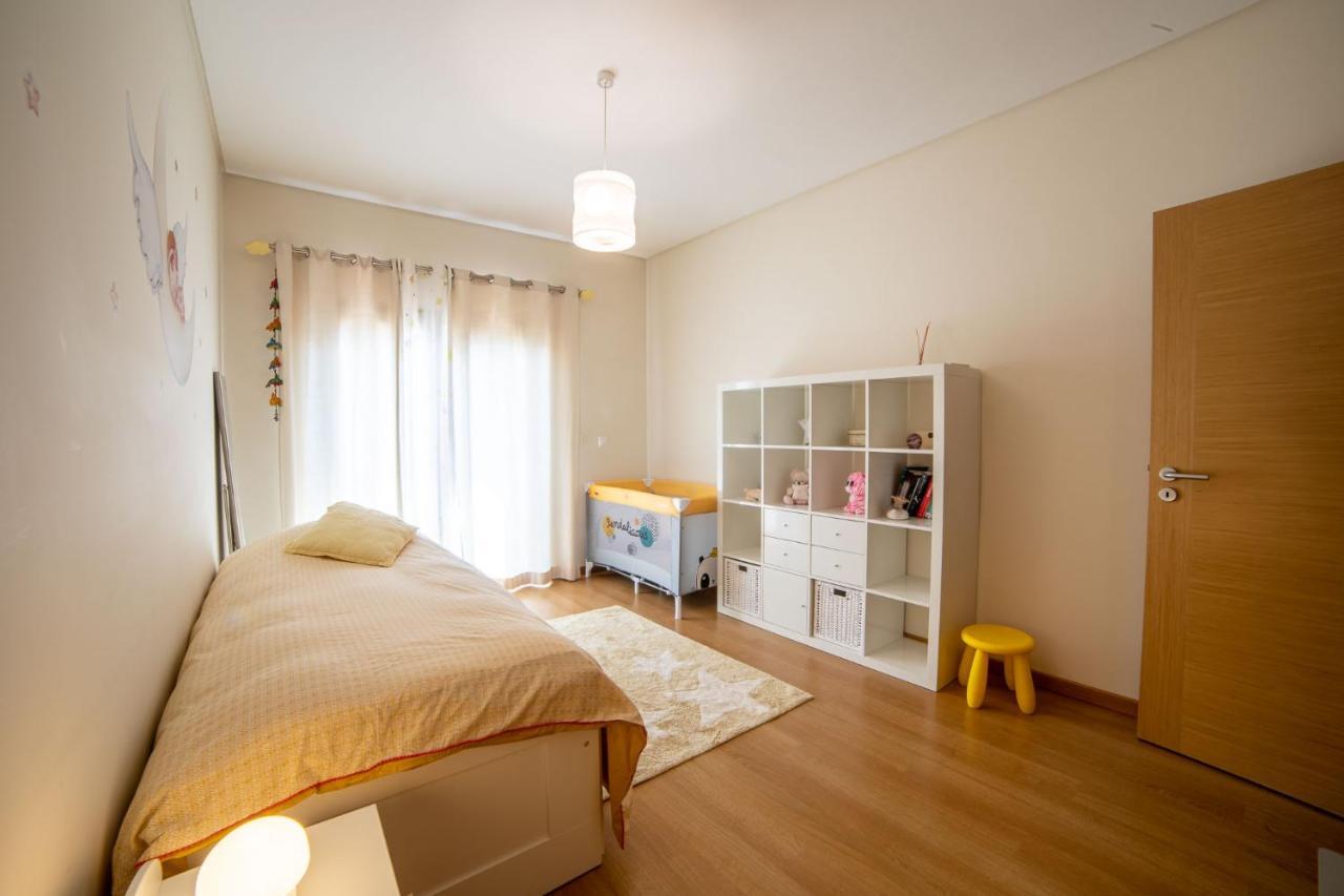 Lovely Apartment Near Airport And Nations Park, With Garage Лориш Екстер'єр фото