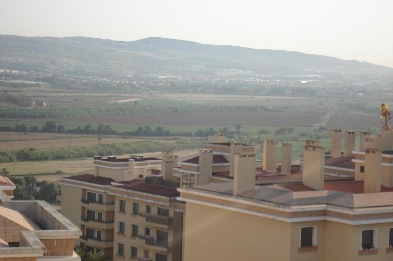 Lovely Apartment Near Airport And Nations Park, With Garage Лориш Екстер'єр фото
